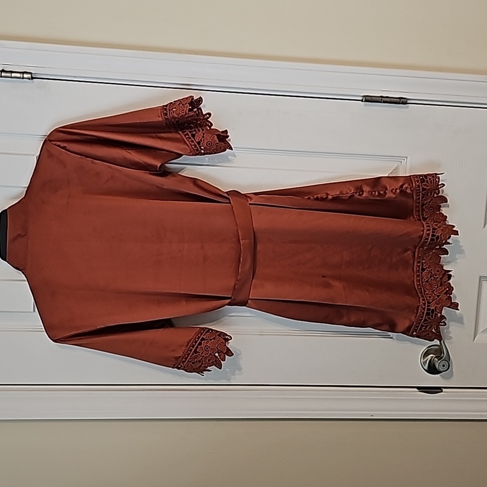 4 for $25!  Kids silky tie robe - Picture 6 of 8